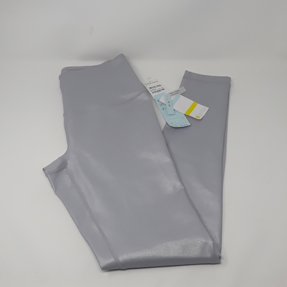 Zella Live In High Waisted Leggings Moisture Wicking Four Way Stretch Size S